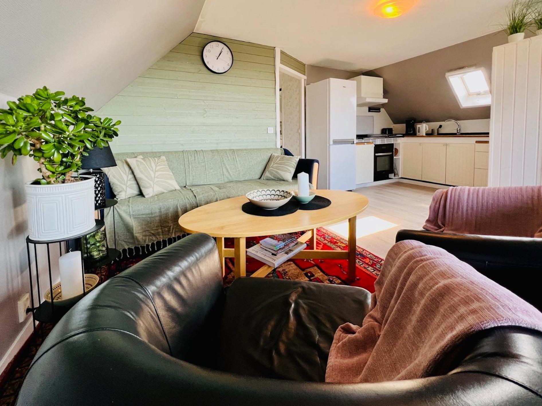 Penthouse-Laegenhet Med Tva Sovrum & Terass Med Havsutsikt Mölle Eksteriør bilde